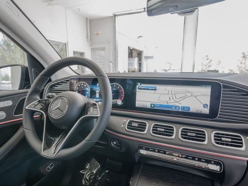 New 2026 Mercedes-Benz GLE 450 4MATIC image 19