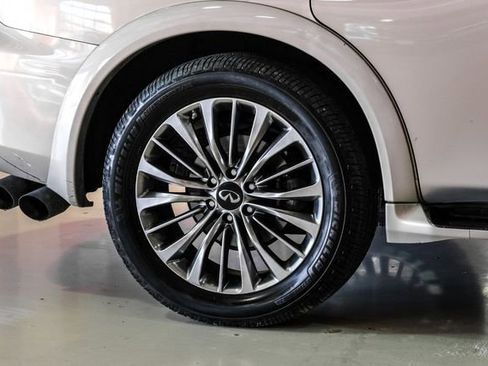 Used 2019 INFINITI QX80 Luxe w/ Proactive Package image 59