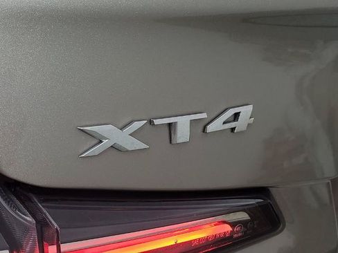 Used 2024 Cadillac XT4 Sport FWD image 6