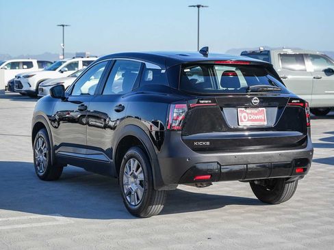 Used 2025 Nissan Kicks S FWD image 8