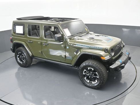 Used 2024 Jeep Wrangler Unlimited Rubicon 4xe image 63