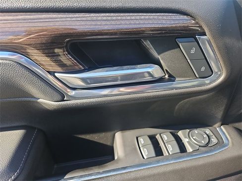 Used 2022 Chevrolet Silverado 1500 LT image 23