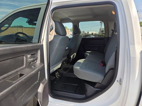 Used 2018 RAM 3500 Tradesman w/ Popular Equipment Group AWD/4WD image 19