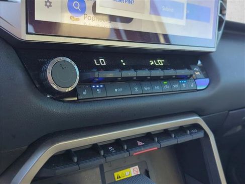 Certified 2026 Toyota Tundra Limited AWD/4WD image 18