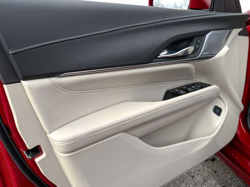 Certified 2022 Cadillac CT4 Luxury w/ Sun And Sound Package image 14