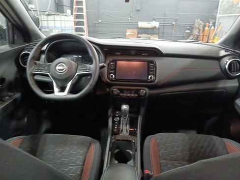Certified 2023 Nissan Kicks SR image 29
