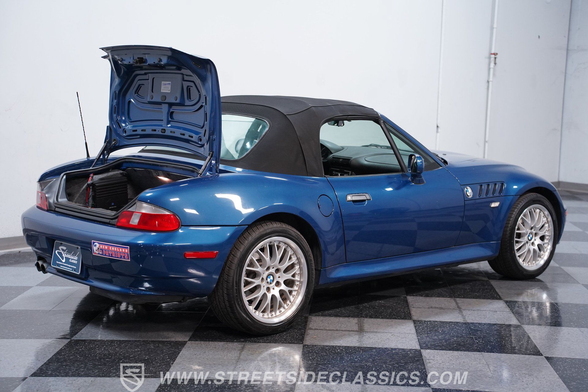 Used 2001 BMW Z3 3.0i RWD image 40