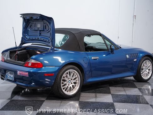 Used 2001 BMW Z3 3.0i RWD image 40