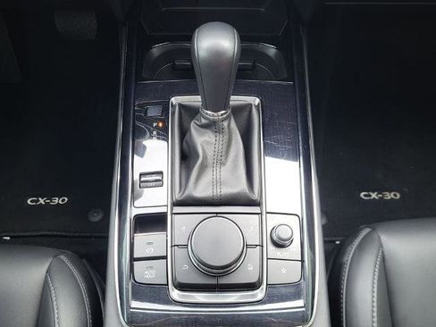 Used 2025 MAZDA CX-30 AWD 2.5 S w/ Preferred Package image 21