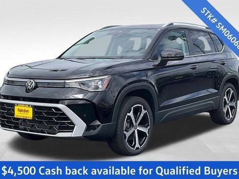 New 2025 Volkswagen Taos SEL image 2
