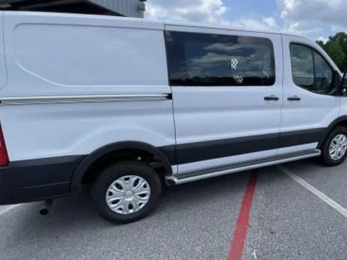 Used 2025 Ford Transit 250 Low Roof w/ Exterior Upgrade Package RWD image 3