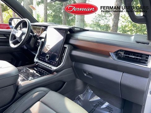 Used 2025 GMC Yukon XL Denali AWD/4WD image 6