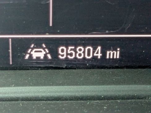 Used 2022 Chevrolet Traverse LS w/ Midnight/Sport Edition image 29