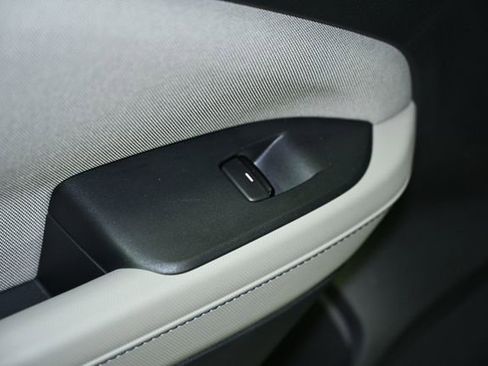 Used 2025 Subaru Forester image 44