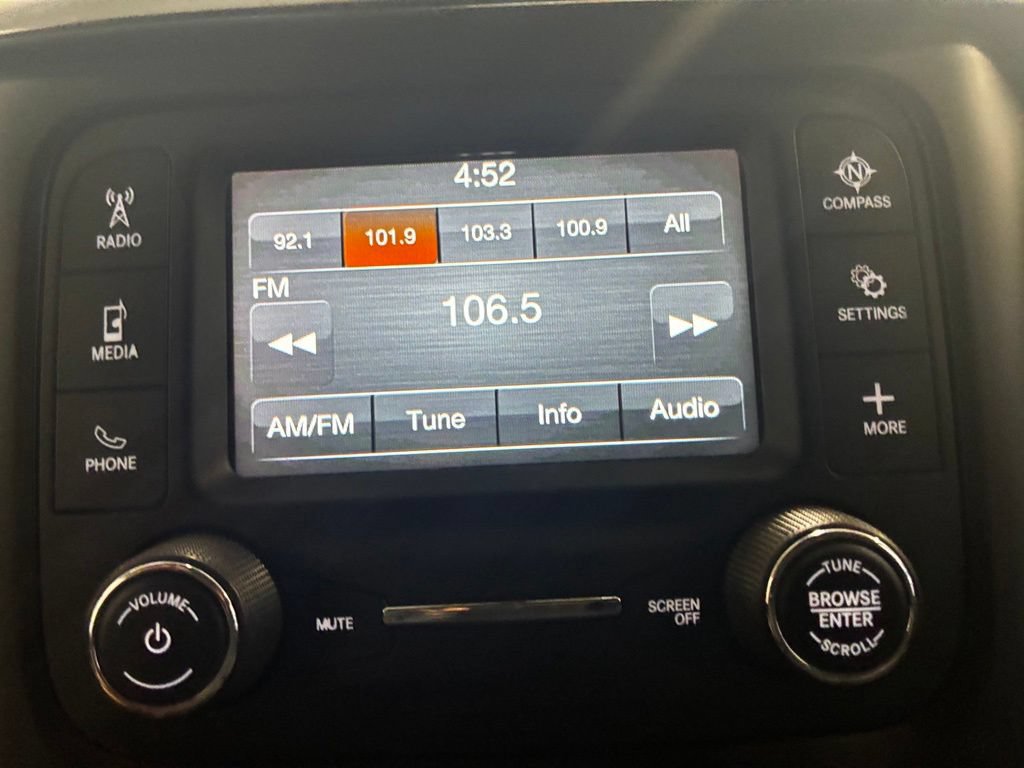Used 2020 RAM 1500 Big Horn AWD/4WD image 22