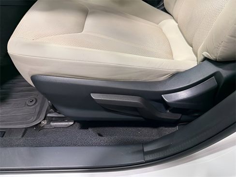 Used 2019 Subaru Impreza 2.0i Premium w/ Eyesight & BSD/Rcta & SRF image 12