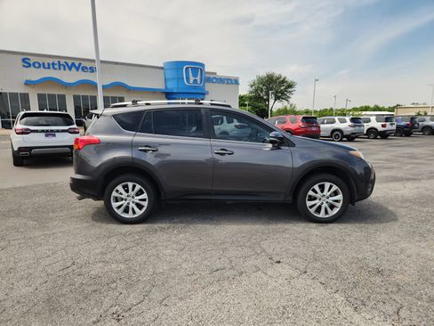 Used 2014 Toyota RAV4 Limited w/ Technology Package FWD image 7