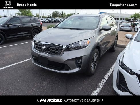 Used 2019 Kia Sorento EX image 1
