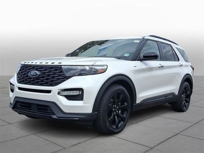 Used 2023 Ford Explorer ST-Line w/ Class IV Trailer Tow Package