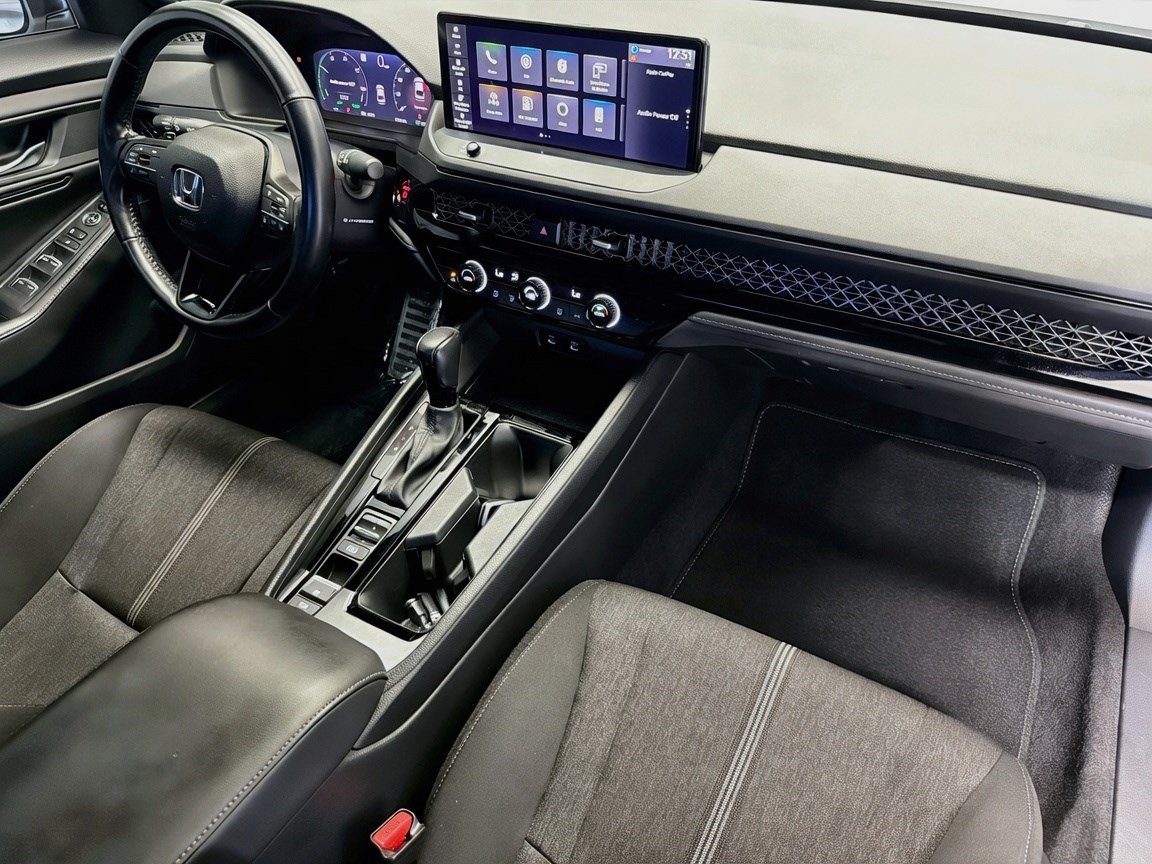 Used 2024 Honda Accord Sport image 12