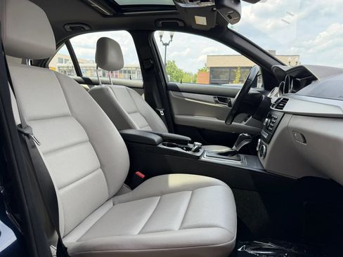 Used 2014 Mercedes-Benz C 250 Sedan w/ Premium 1 Package image 16
