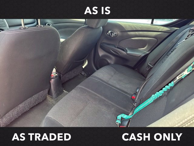 Used 2014 Nissan Versa SV FWD image 19