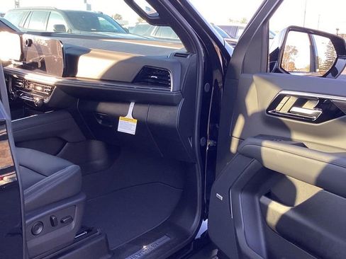 New 2026 Chevrolet Tahoe LT w/ Comfort Package image 28