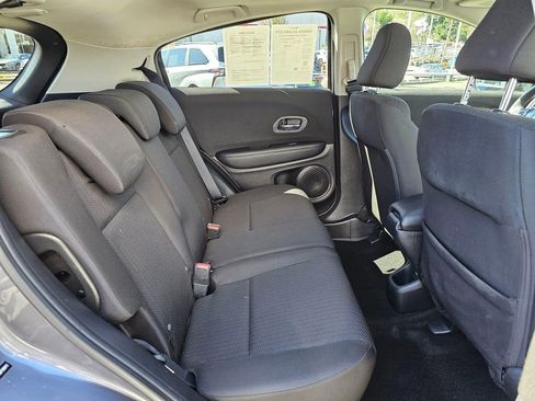 Used 2017 Honda HR-V EX image 12