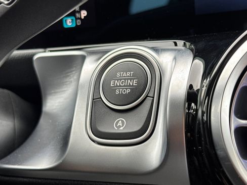 New 2026 Mercedes-Benz GLB 35 AMG 4MATIC image 28