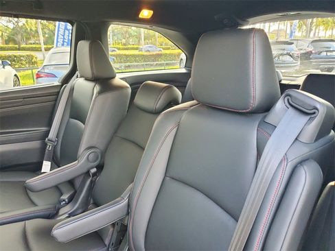 Used 2023 Honda Odyssey Sport image 13