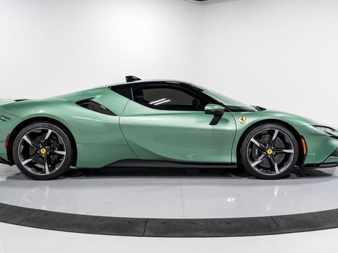 Used 2023 Ferrari SF90 Stradale image 2