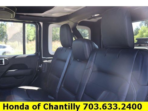 Used 2019 Jeep Wrangler Unlimited Sahara w/ Quick Order Package 24M Moab image 24