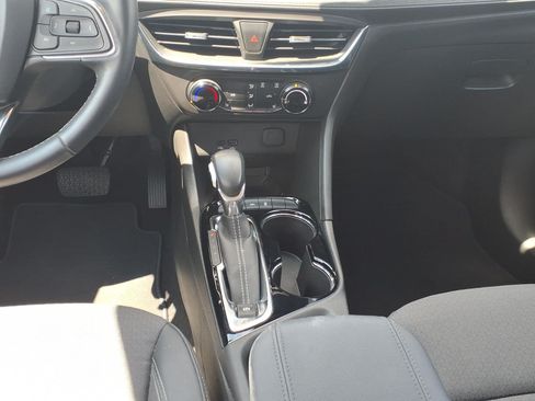 Certified 2024 Buick Encore GX Preferred w/ Comfort Package FWD image 14