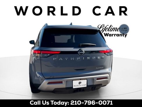 Used 2025 Nissan Pathfinder Platinum FWD image 7