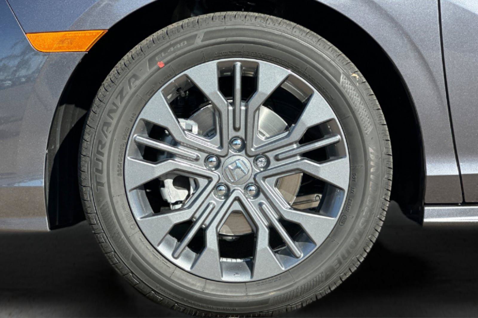New 2027 Honda Odyssey Touring image 35
