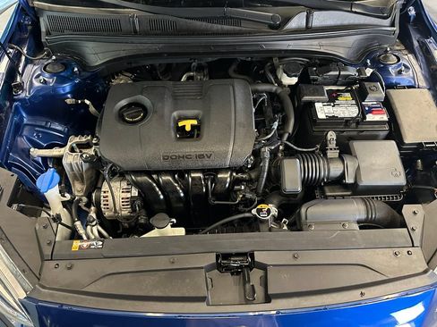 Used 2020 Kia Forte LXS FWD image 23