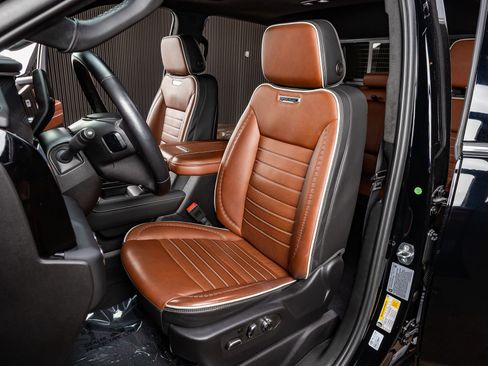 Used 2024 GMC Sierra 2500 Denali Ultimate w/ Max Trailering Package image 29