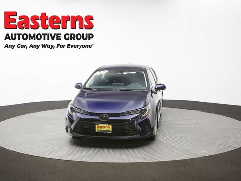 Used 2024 Toyota Corolla LE FWD image 52