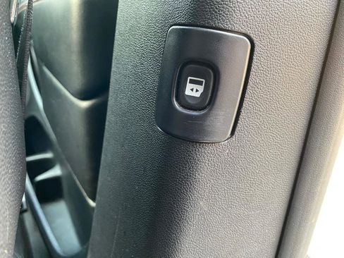 Used 2019 Dodge Grand Caravan GT FWD image 47
