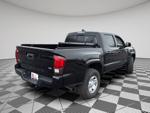 Used 2023 Toyota Tacoma SR image 8