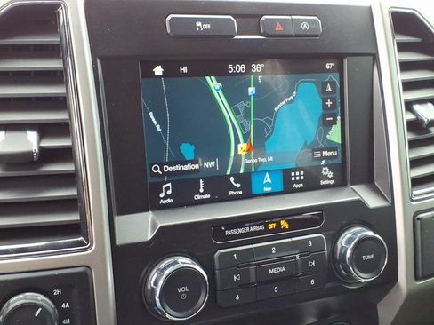 Used 2019 Ford F150 Lariat image 24