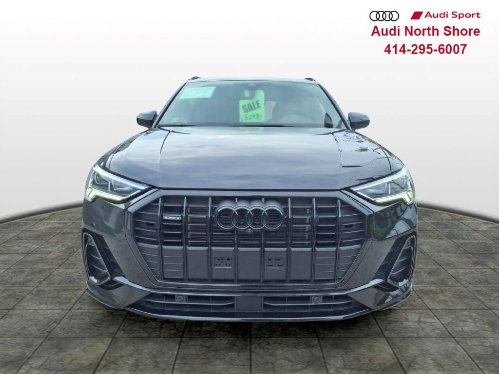 Used 2023 Audi Q3 2.0T Premium Plus w/ Premium Plus Package AWD/4WD image 6