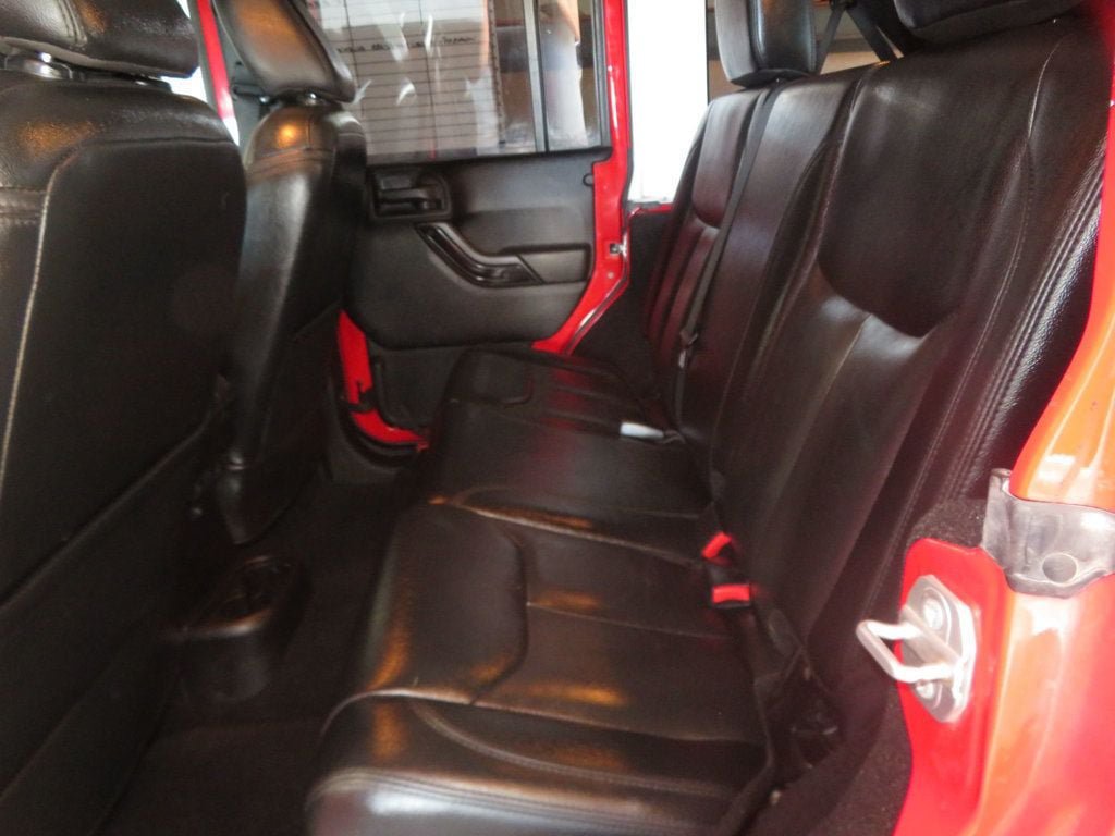 Used 2015 Jeep Wrangler Unlimited Sahara AWD/4WD image 22