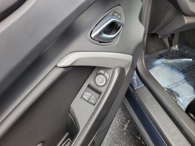 Used 2022 Chevrolet Camaro LS RWD image 11