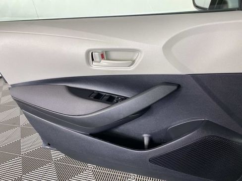 Used 2024 Toyota Corolla LE FWD image 22