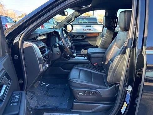 Certified 2025 GMC Yukon Denali image 15