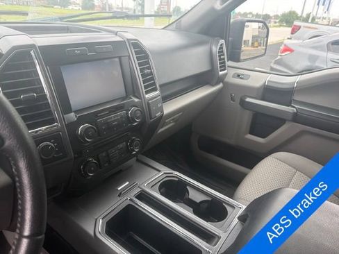 Used 2015 Ford F150 XLT w/ Equipment Group 302A Luxury AWD/4WD image 15