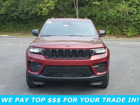 New 2025 Jeep Grand Cherokee 4WD image 2