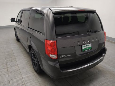 Used 2019 Dodge Grand Caravan GT FWD image 5
