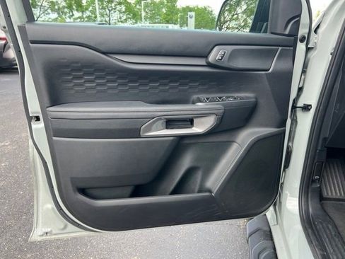 Used 2024 Ford Ranger XLT AWD/4WD image 27